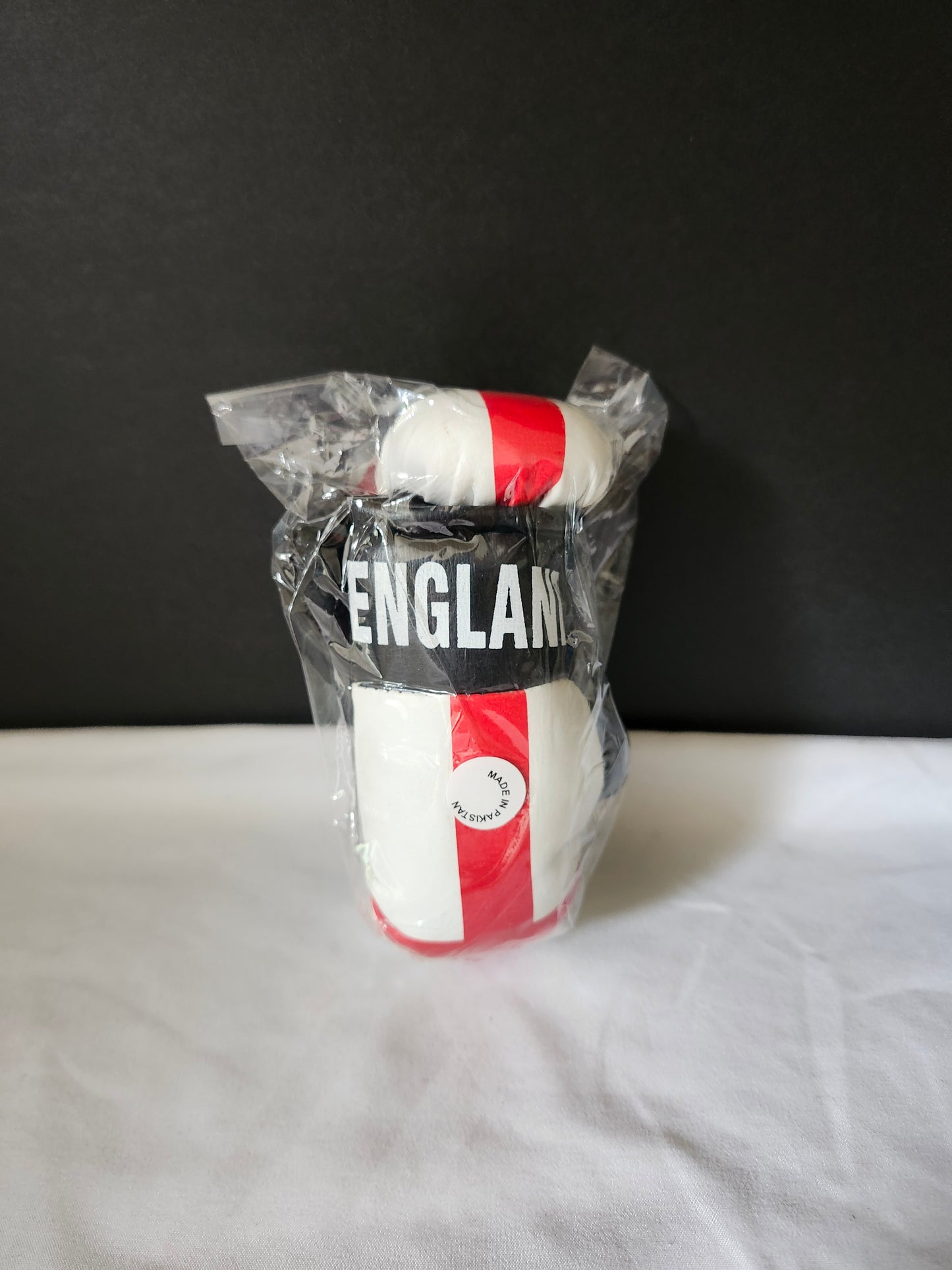 England car mirror gloves