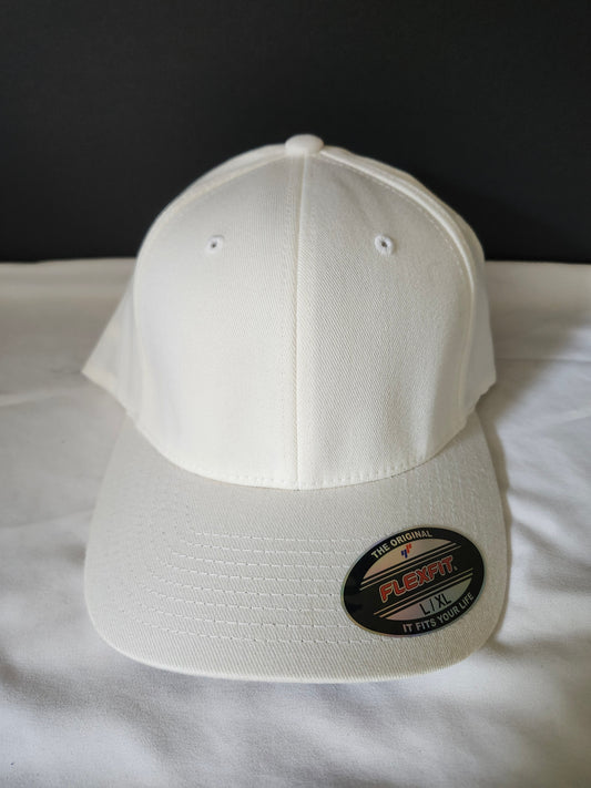 Flex-Fit Baseball Cap in Off-White Classic off