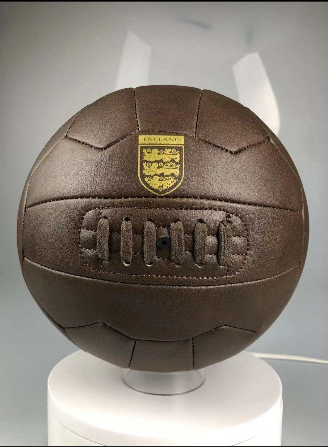 RETRO ENGLAND SOCCER BALL